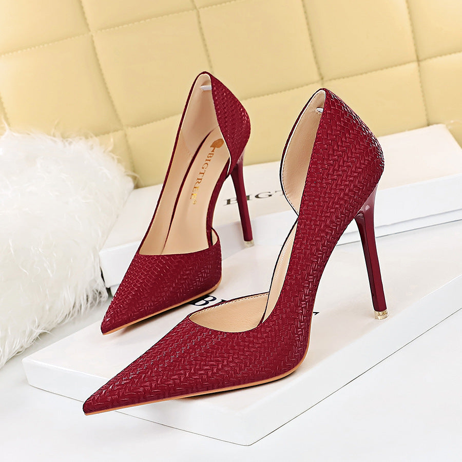 Slim High Heel Pumps
