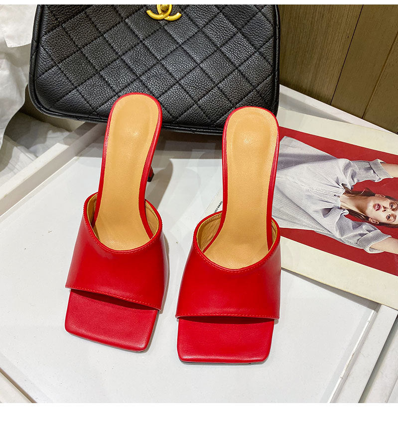Simple Versatile High-Heeled Slippers