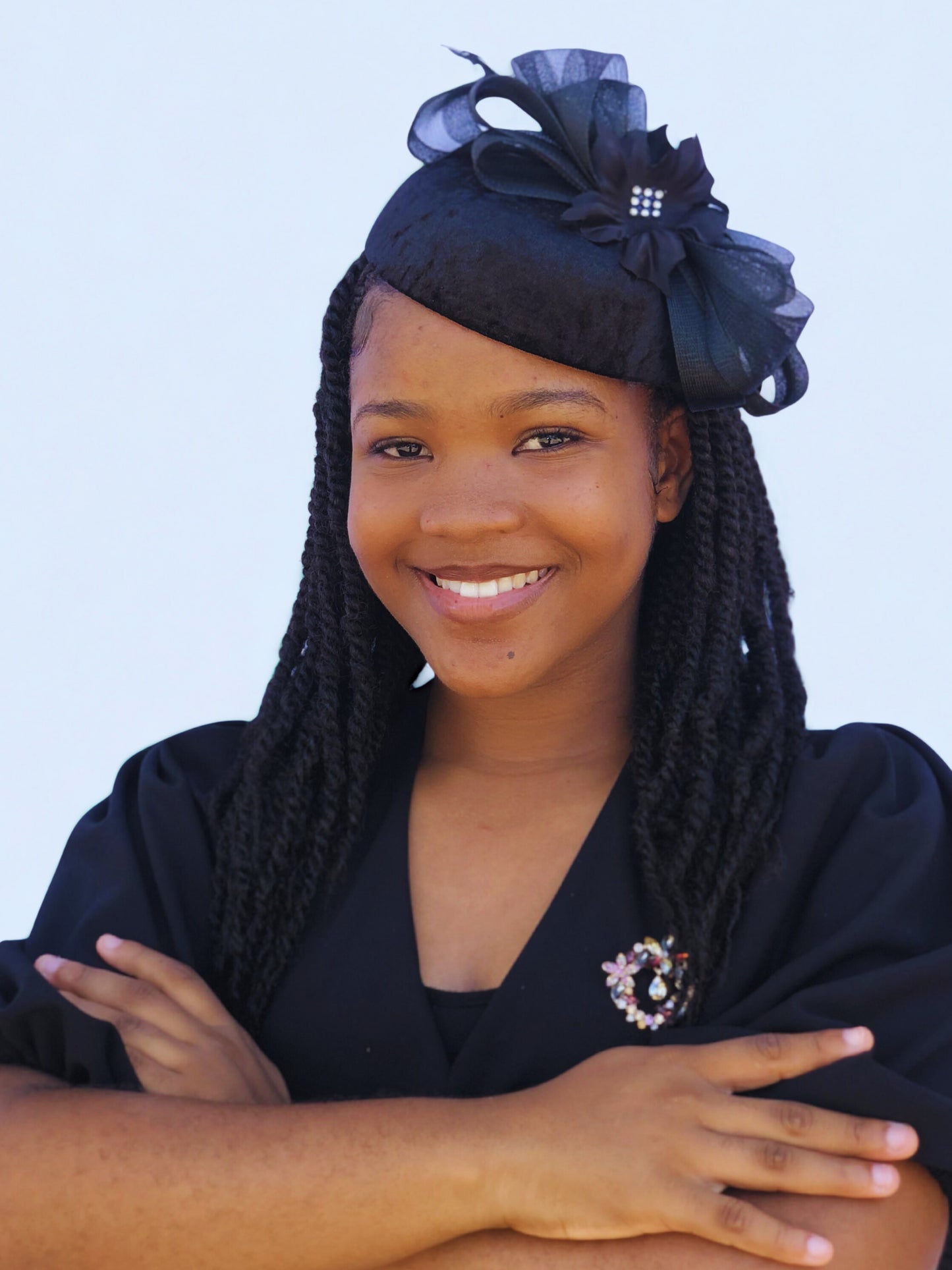 Elegant Black Fascinator Hat – Timeless Church &amp; Special Occasion Headpiece